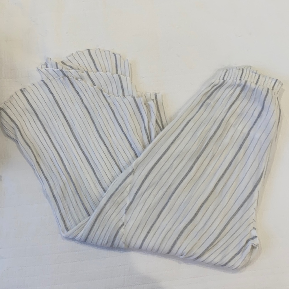 Loose striped pants